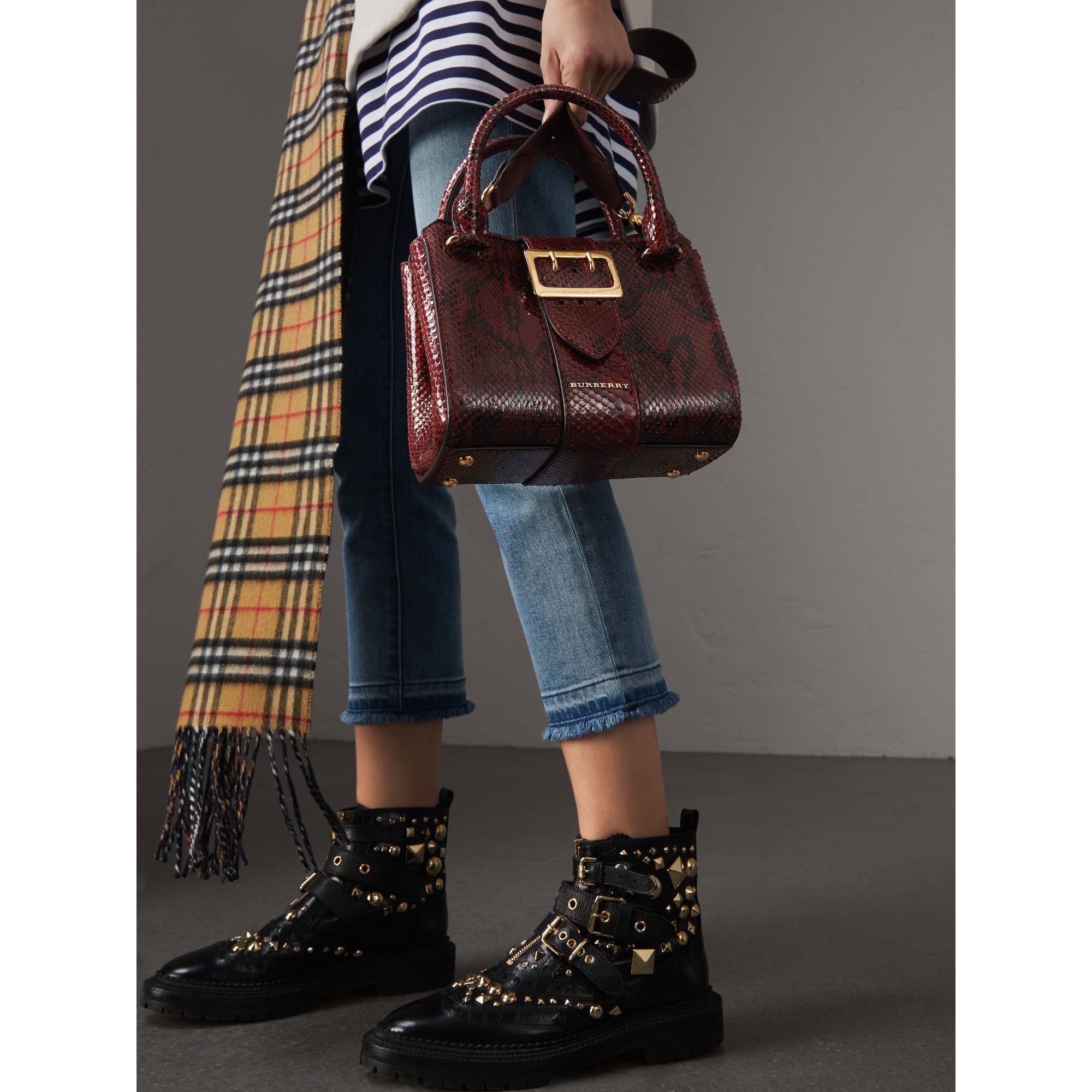 Petit sac tote The Buckle en python - Rouge Bourgogne
