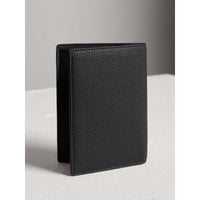 BLACK Étui pour passeport en cuir estampé
