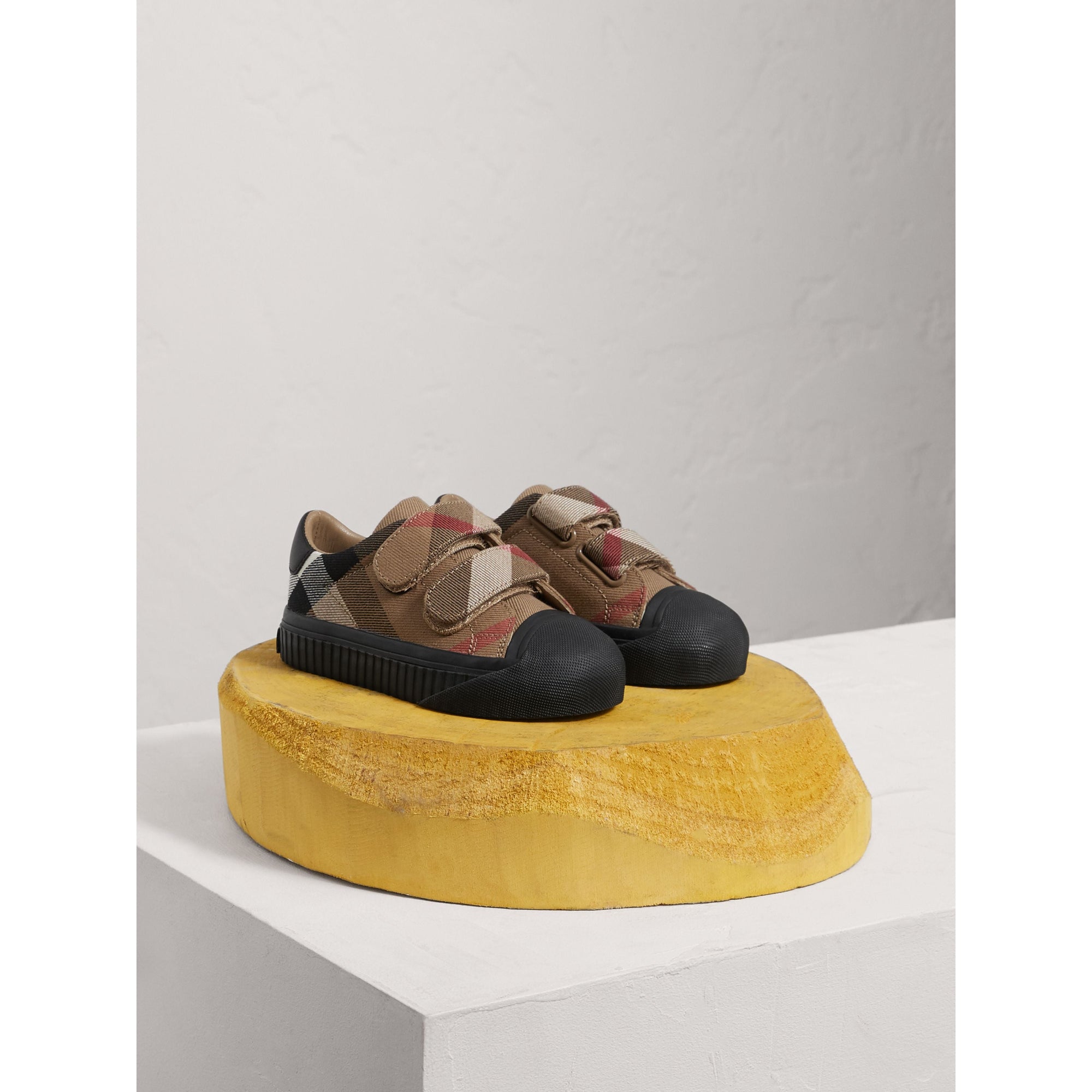 CLASSIC/BLACK Sneakers en coton House check et cuir
