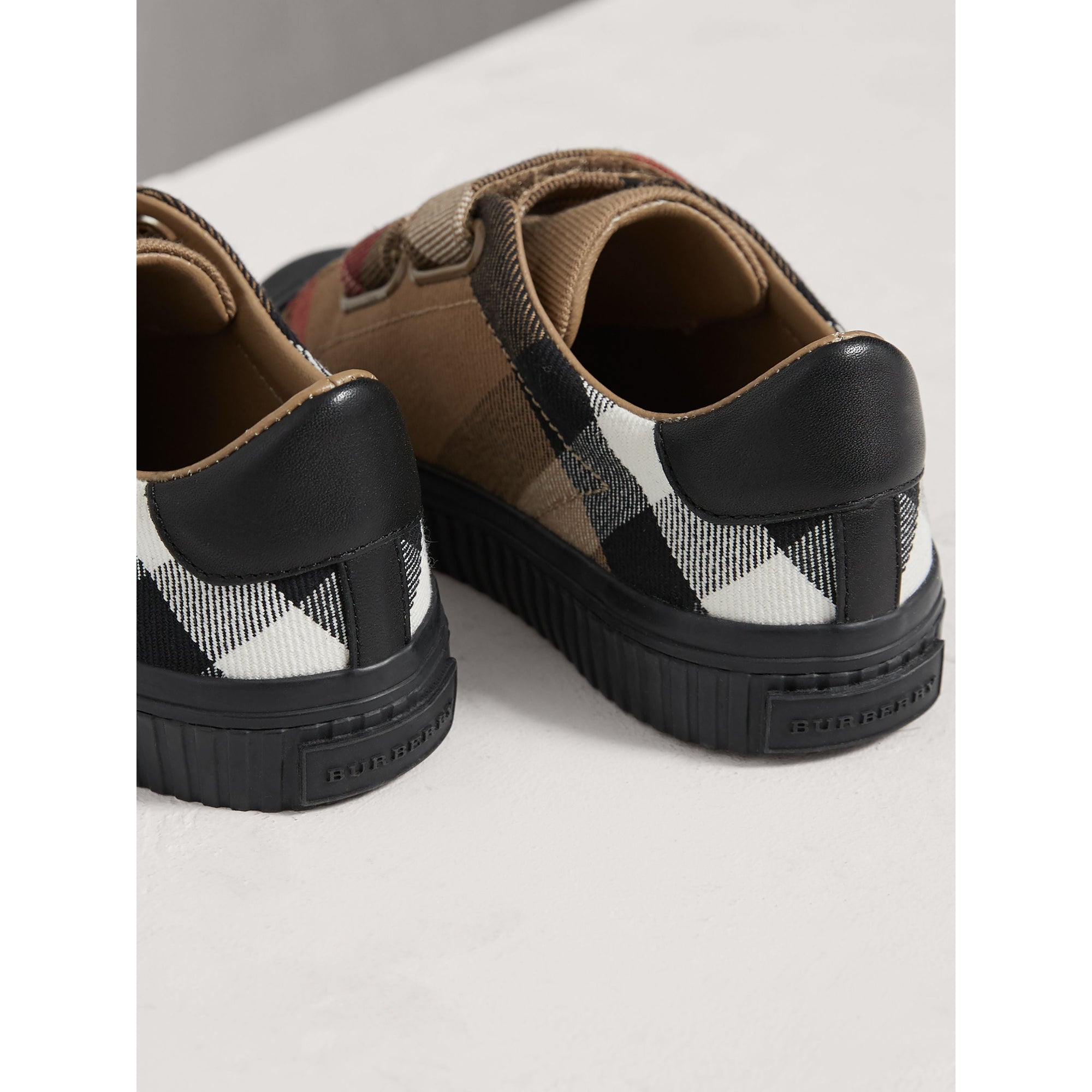 CLASSIC/BLACK Sneakers en coton House check et cuir
