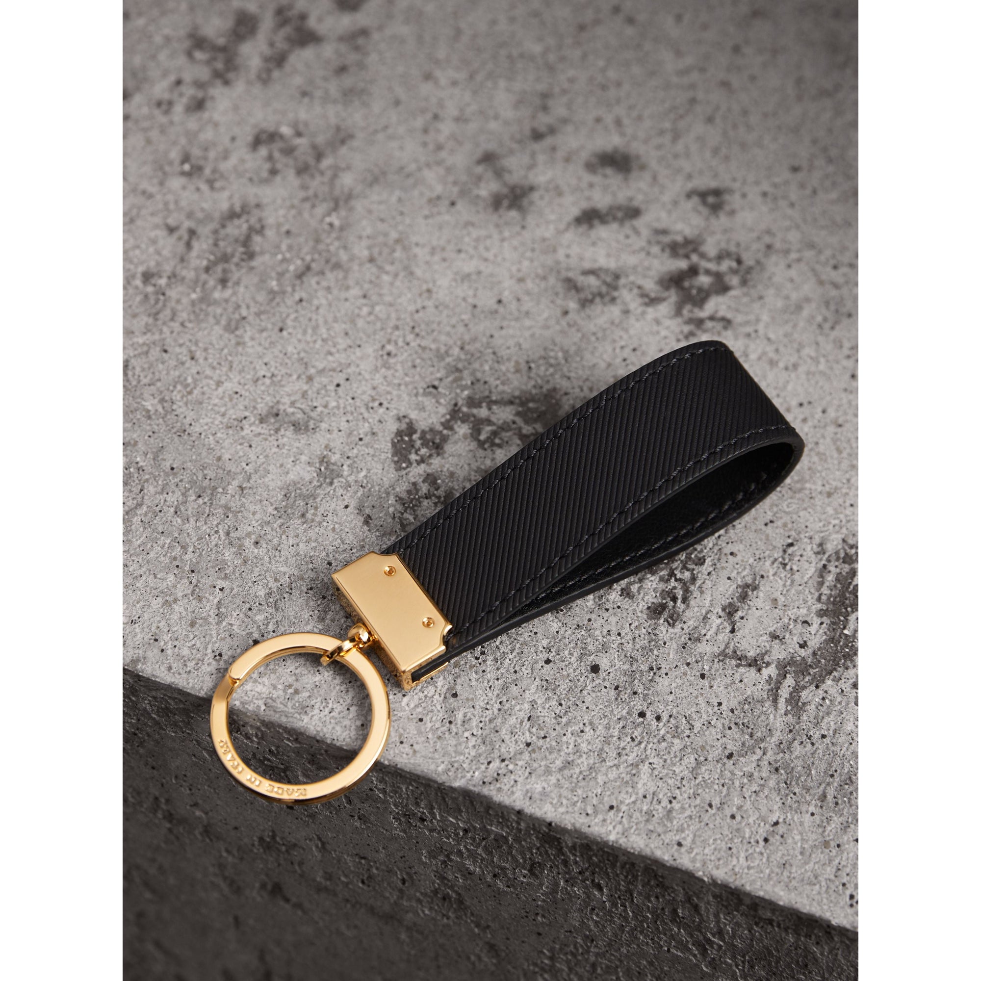 BLACK Porte-clés en cuir trench