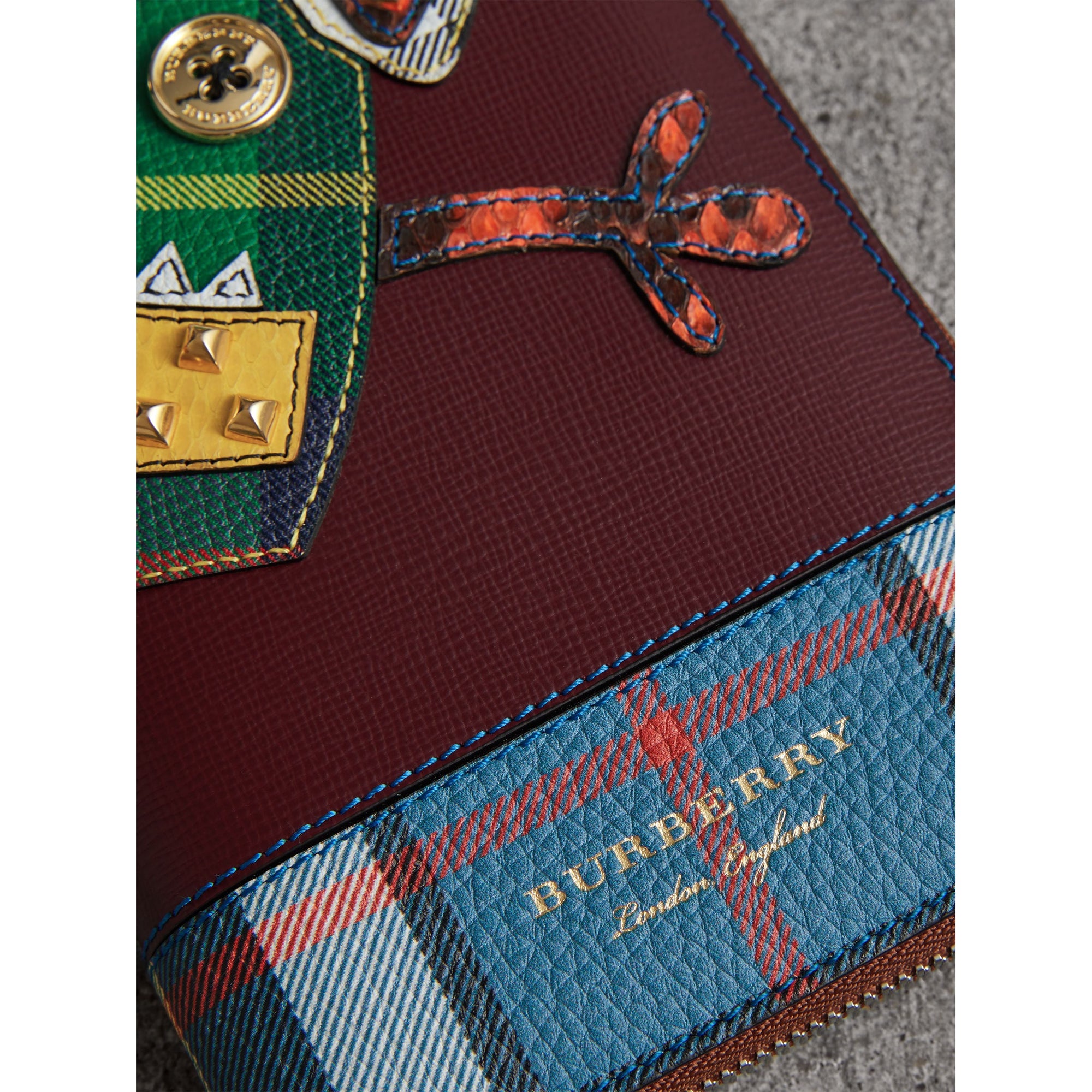 Portefeuille zippé en cuir avec appliqué Créature - Rouge Bourgogne