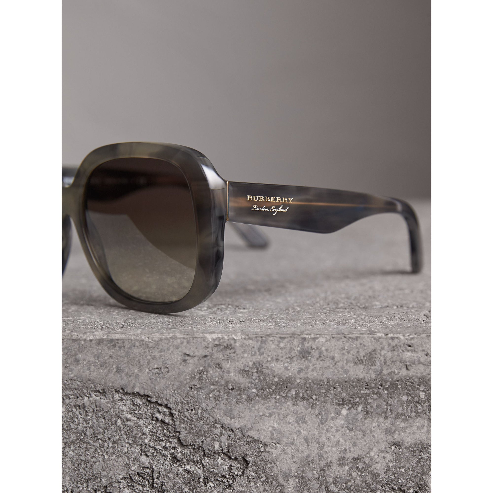 Lunettes de soleil à monture carrée - Gris