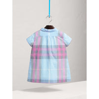 CHALK BLUE Robe en coton à motif check et plastron plissé.