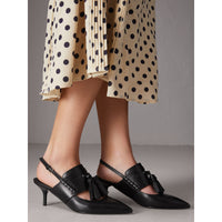 BLACK Sandales en cuir avec pampilles à talon kitten-heel