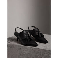 BLACK Sandales en cuir avec pampilles à talon kitten-heel