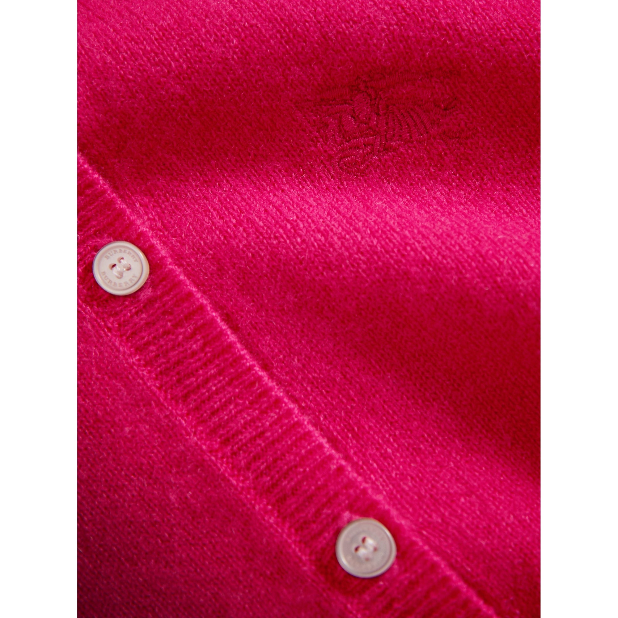BRIGHT CRIMSON PINK Cardigan en cachemire avec poignets à motif check