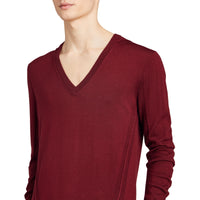 BURGUNDY Pull en V en laine mérinos avec détails check