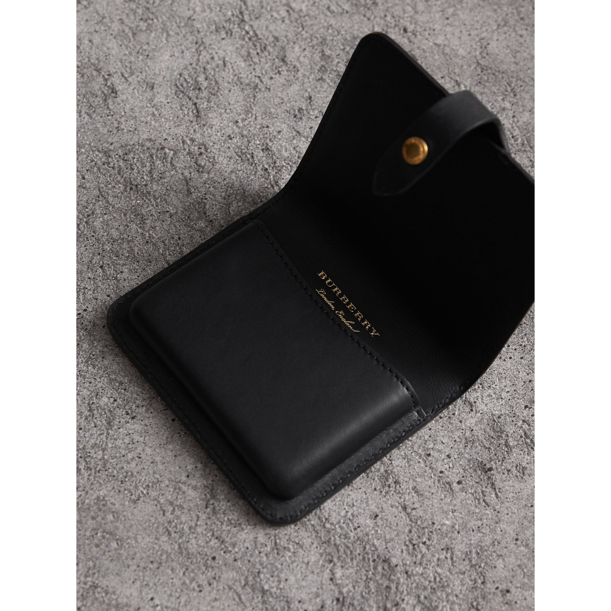 BLACK Porte-cartes en cuir à rivets avec bouclier du Cavalier
