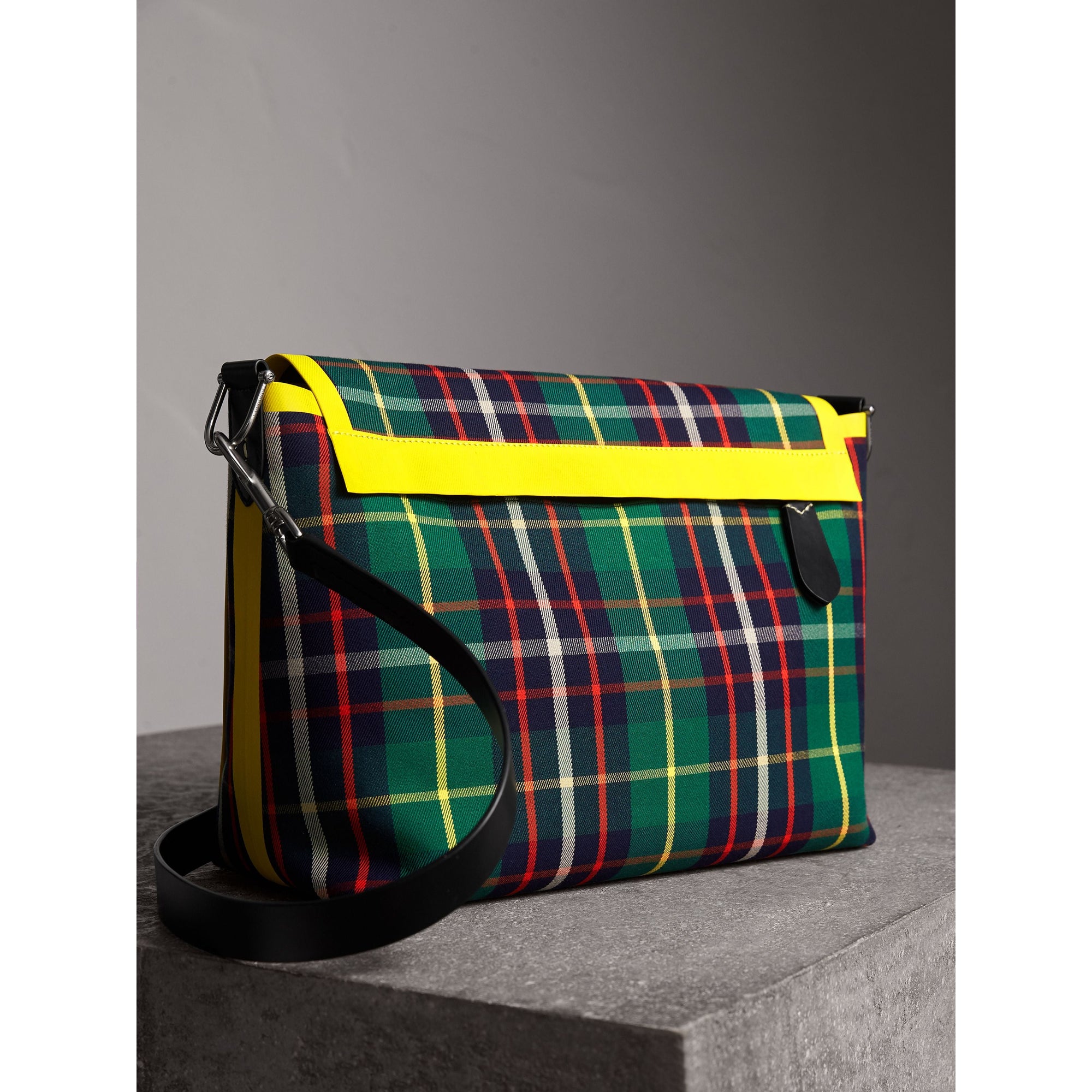 FOREST GREEN Grand sac Messenger en coton tartan