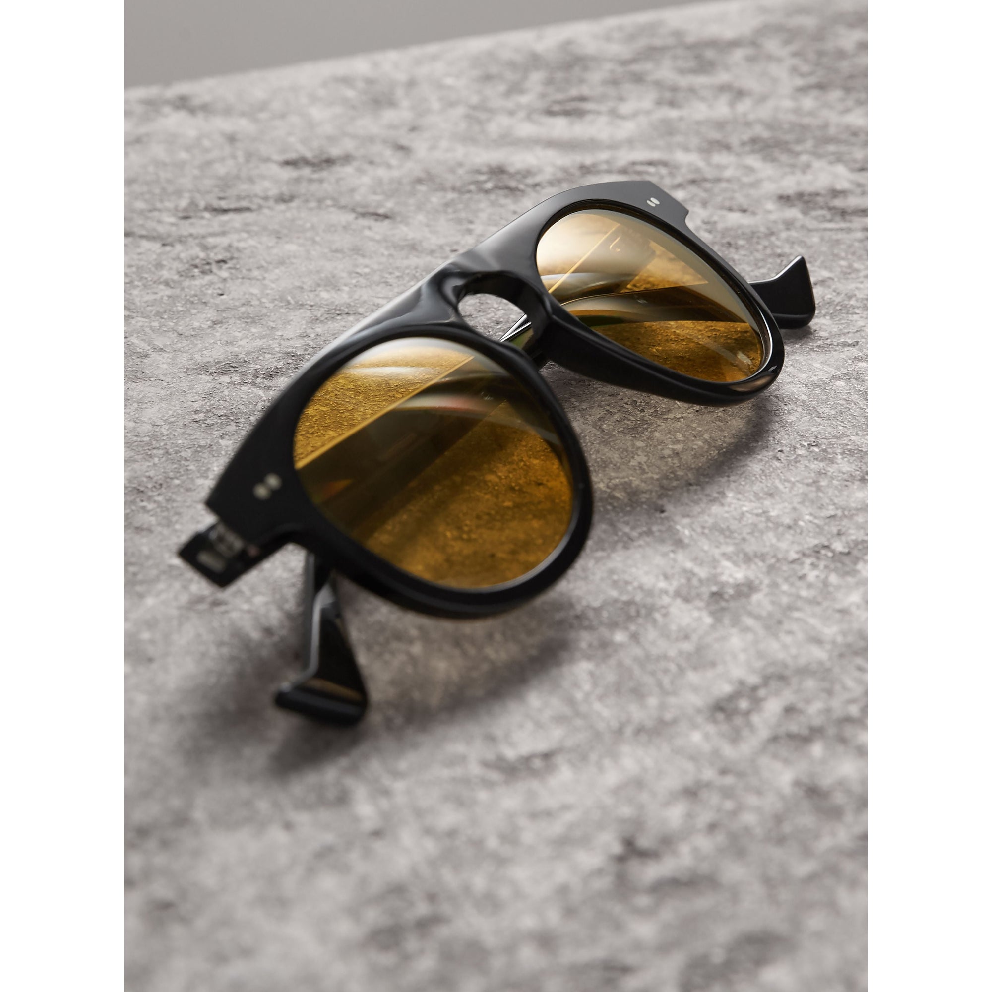 BLACK Lunettes de soleil à monture ronde The Keyhole