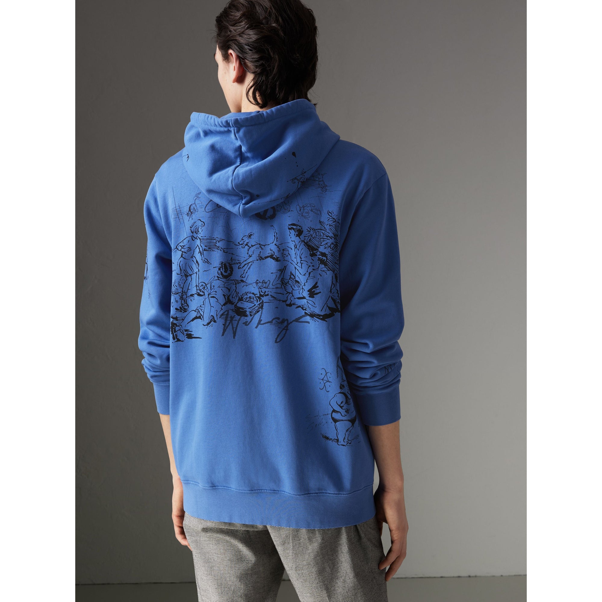CORNFLOWER BLUE Haut à capuche en jersey de coton avec imprimé aventure