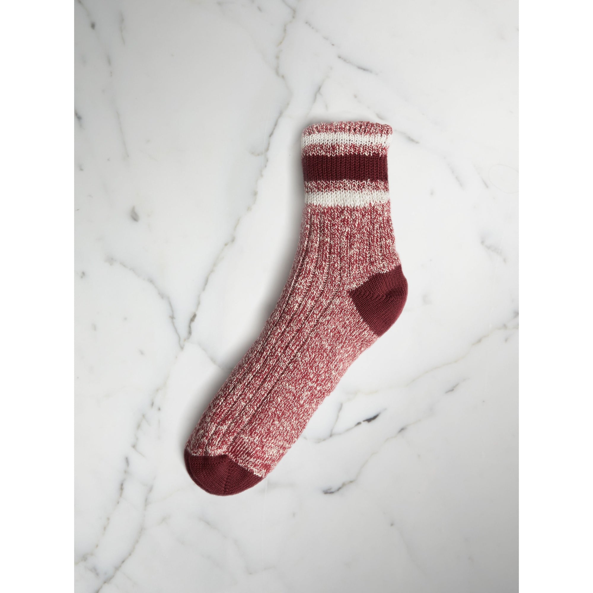 BURGUNDY Chaussettes en grosse maille de coton mouliné à rayures