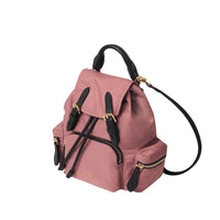 MAUVE PINK Petit sac The Rucksack à bandoulière en nylon