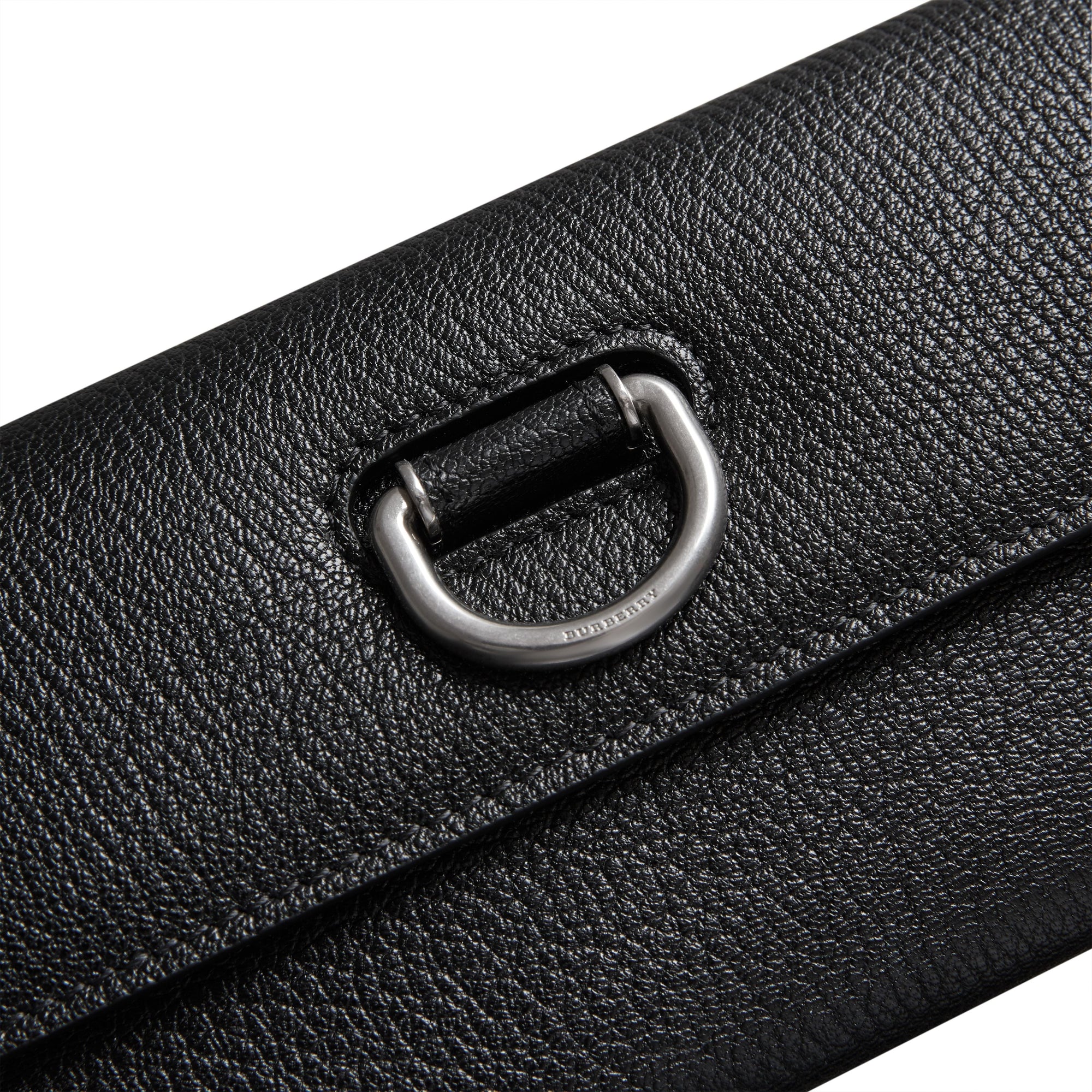 BLACK 2 Portefeuille continental en cuir grainé avec boucle en D