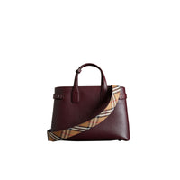MAHOGANY RED Sac The Banner moyen en cuir avec Vintage check