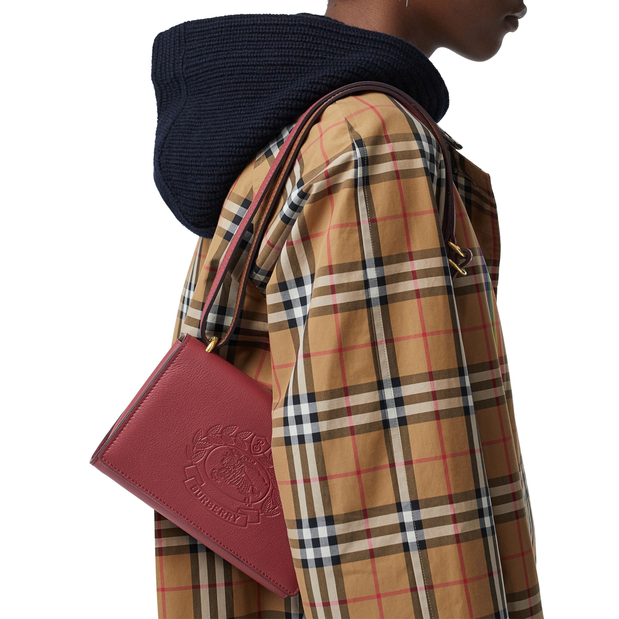 CRIMSON Portefeuille en cuir avec écusson estampé et sangle amovible