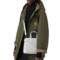 CHALK WHITE Petit sac The Banner en cuir avec logo perforé