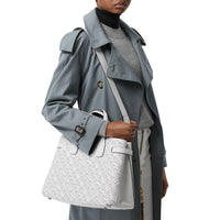CHALK WHITE Sac The Banner moyen en cuir avec logo perforé