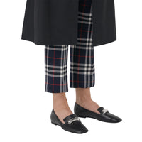 BLACK Mocassins en cuir avec bride cloutée