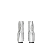 SILVER Bottines en cuir avec bride cloutée