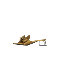 ANTIQUE GOLD Mules à talon bottier en satin avec nœud