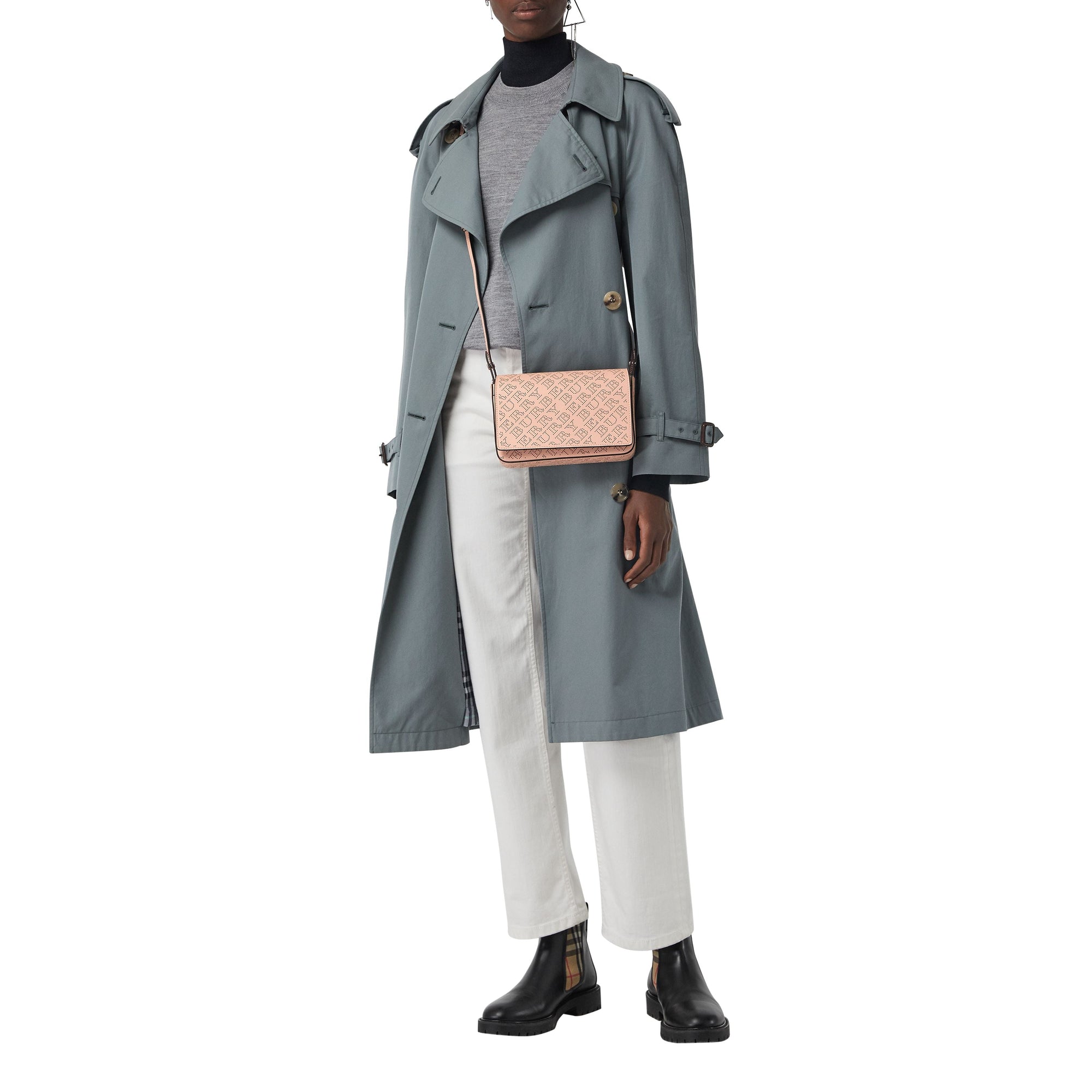 PALE FAWN PINK Portefeuille en cuir avec logo perforé et sangle amovible