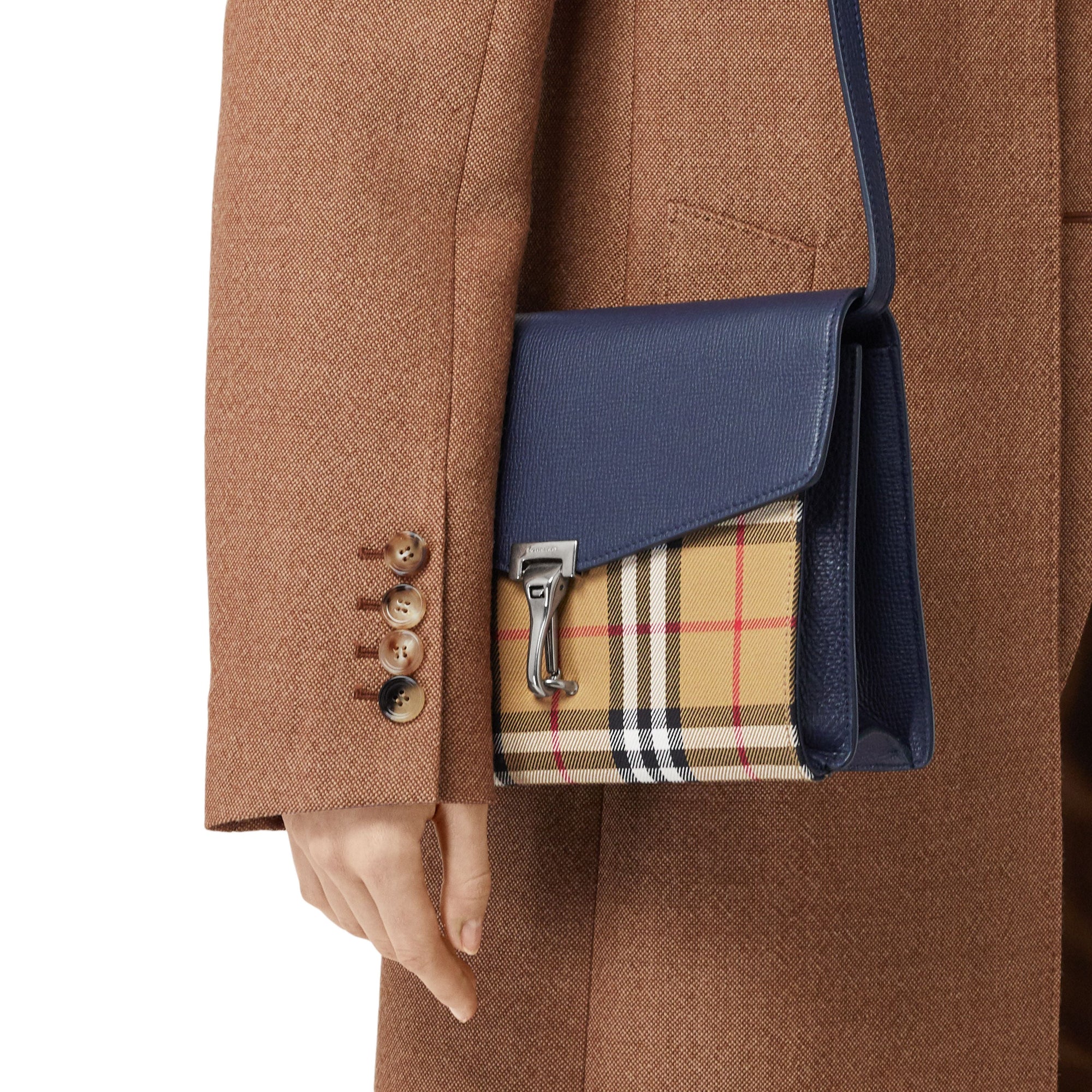 REGENCY BLUE Petit sac à bandoulière en cuir et à motif Vintage check
