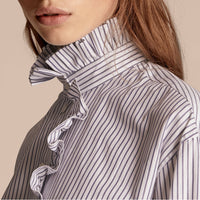 Chemise en coton à rayures fines avec volants - Marine