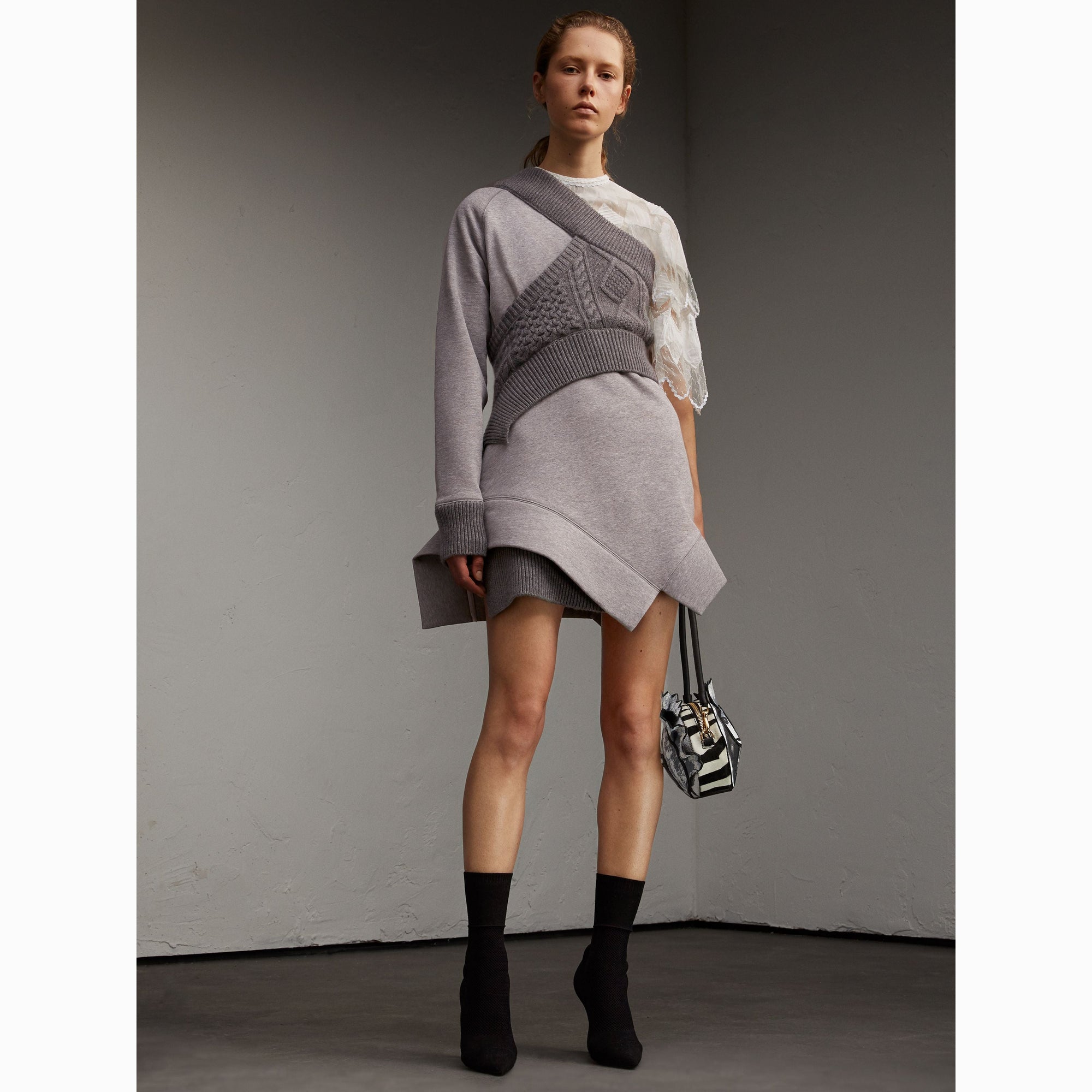 GREY MELANGE Robe sweat-shirt avec panneaux en maille torsadée