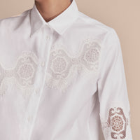 Chemise à chevrons en coton avec découpes en dentelle - Blanc