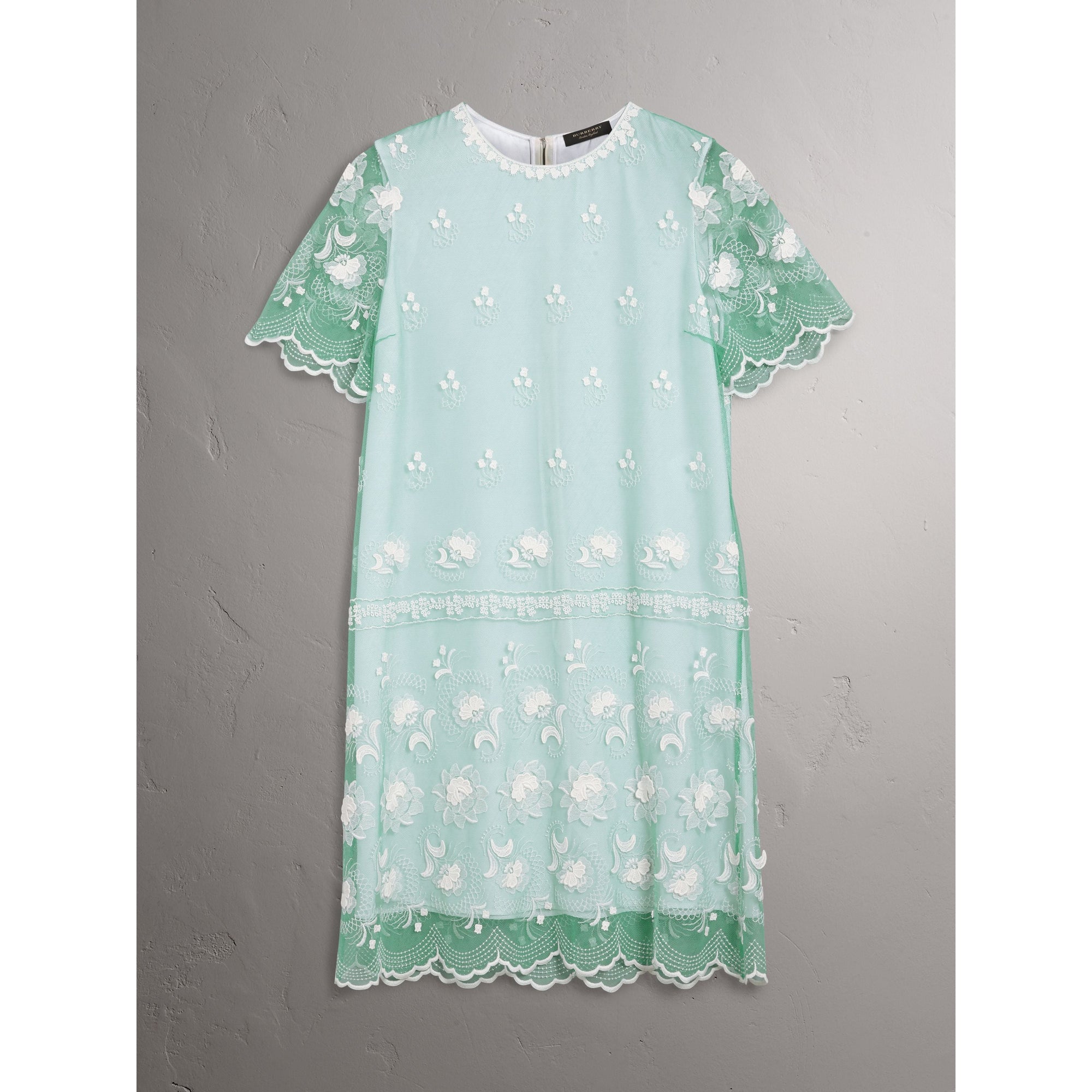 AQUA GREEN _WHITE Robe t-shirt à manches courtes en tulle brodé