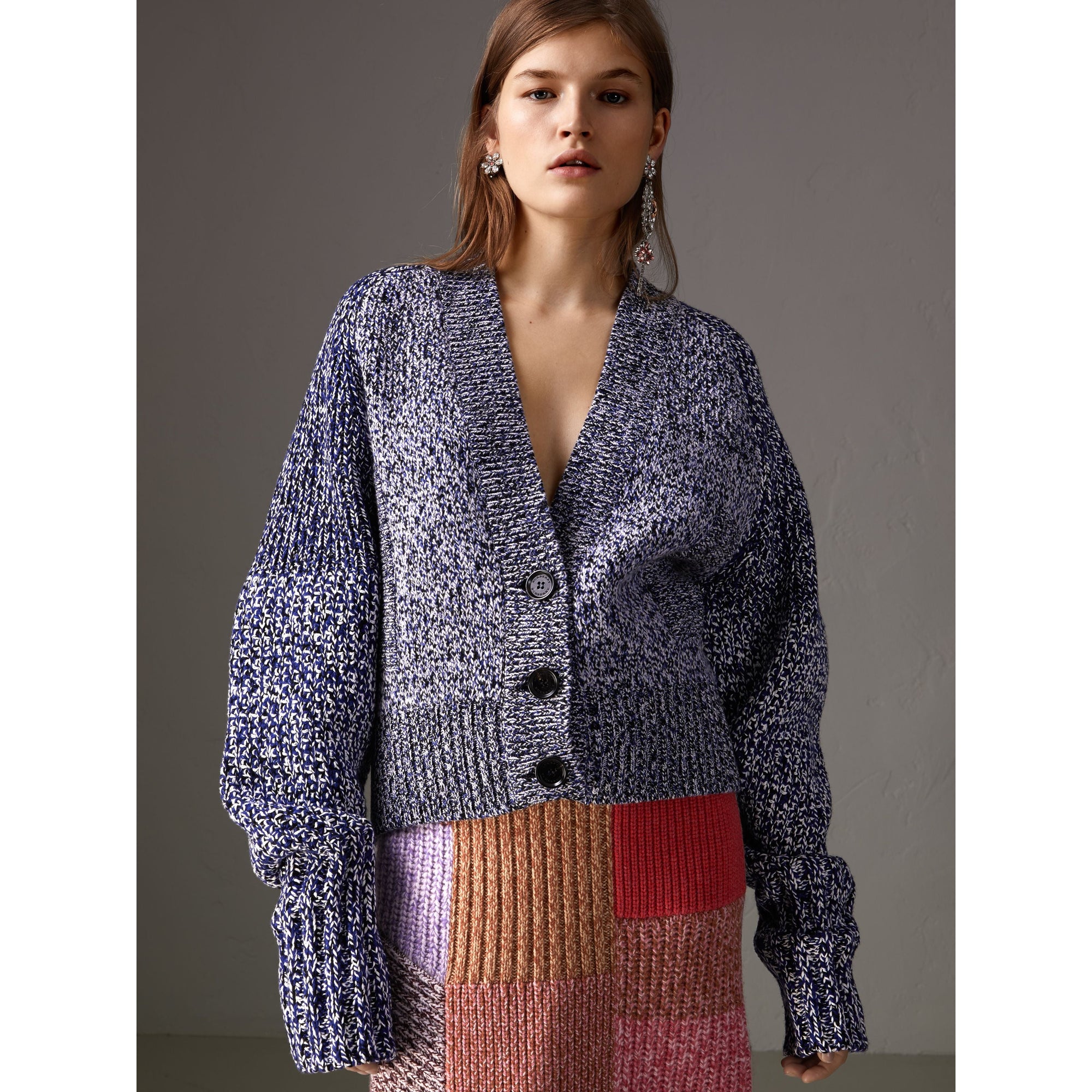 BRIGHT NAVY_BLACK Cardigan en mouliné de cachemire, coton et laine mélangés 