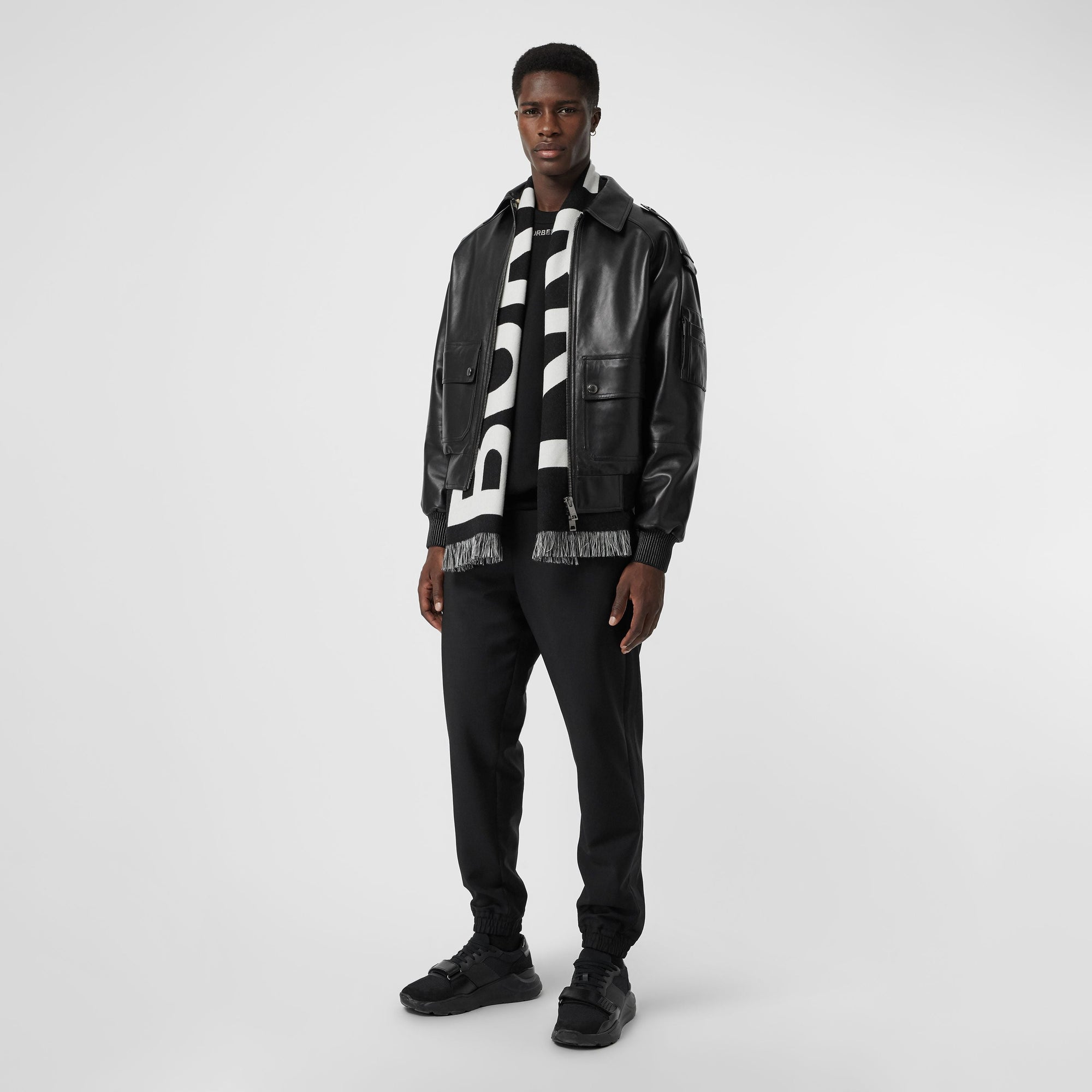 BLACK Pantalon fuselé en laine et mohair
