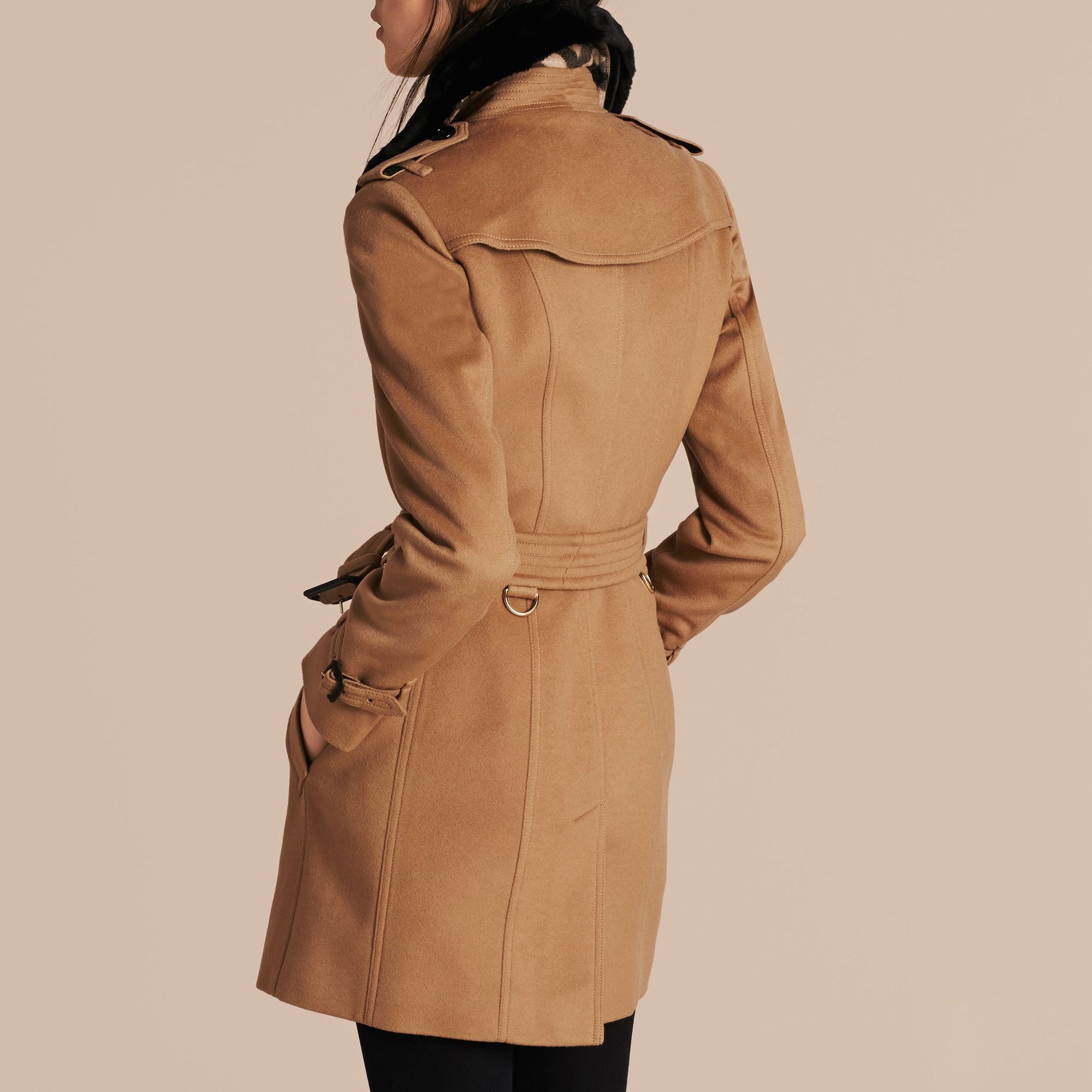 Trench-coat en laine et cachemire avec col en fourrure - Camel
