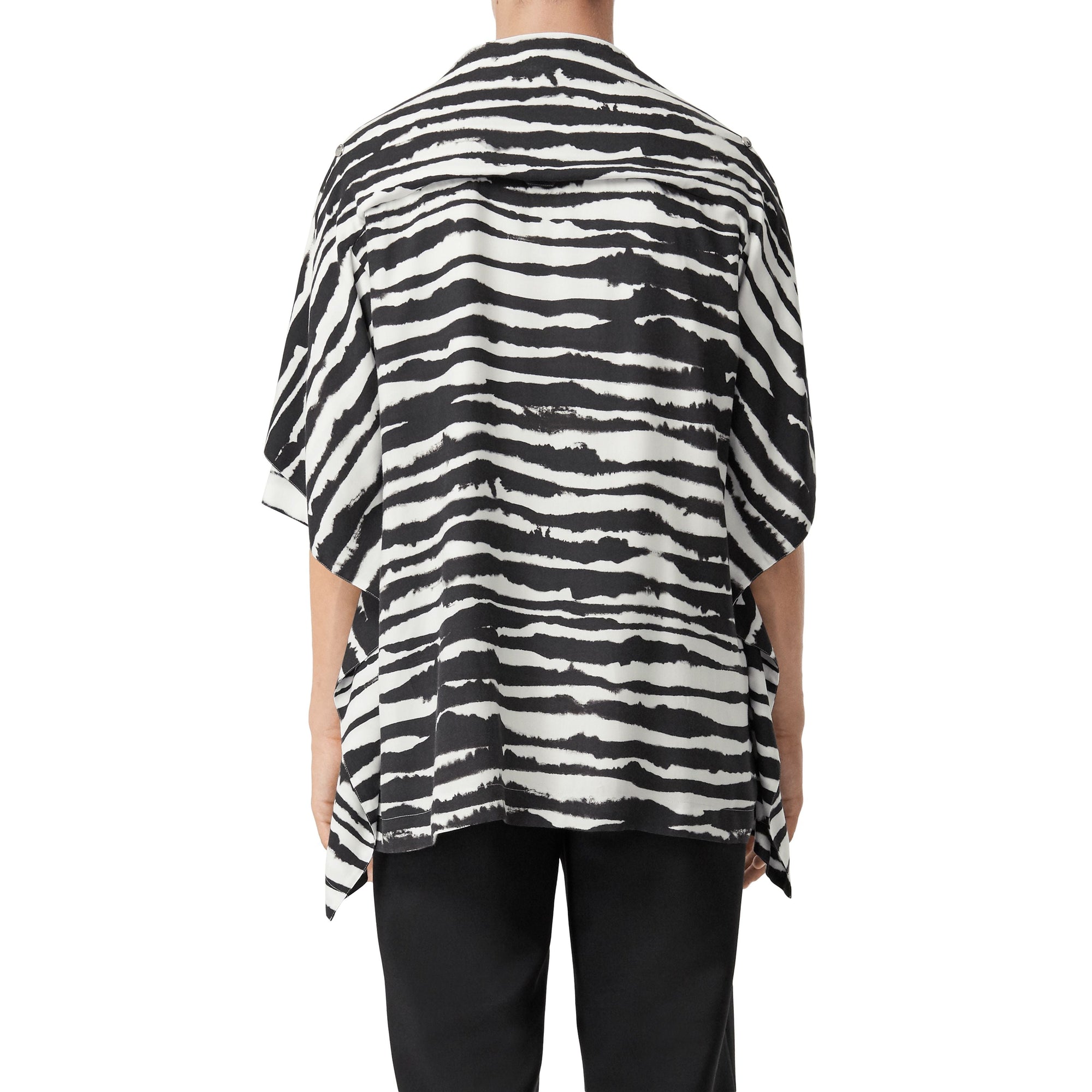 MONOCHROME IP PTTN Chemise en sergé à imprimé aquarelle et manches courtes avec cape