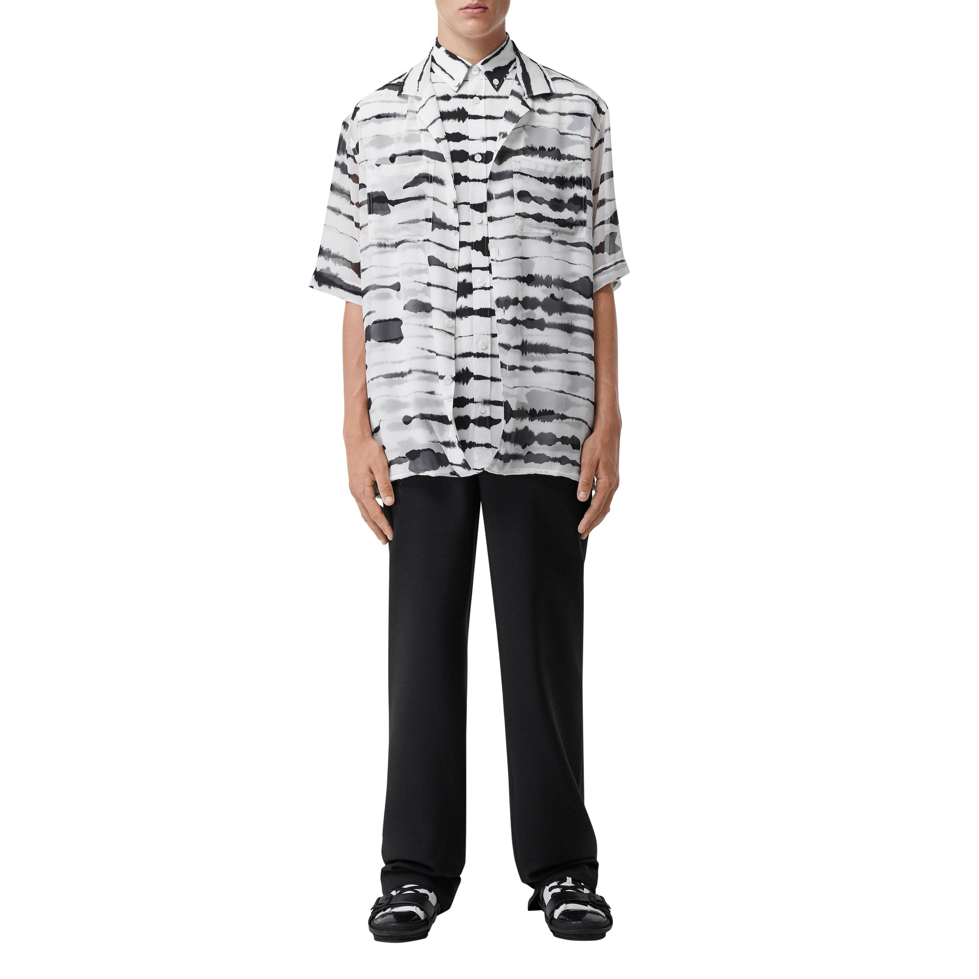 BLACK Pantalon ample en laine avec découpe arrière