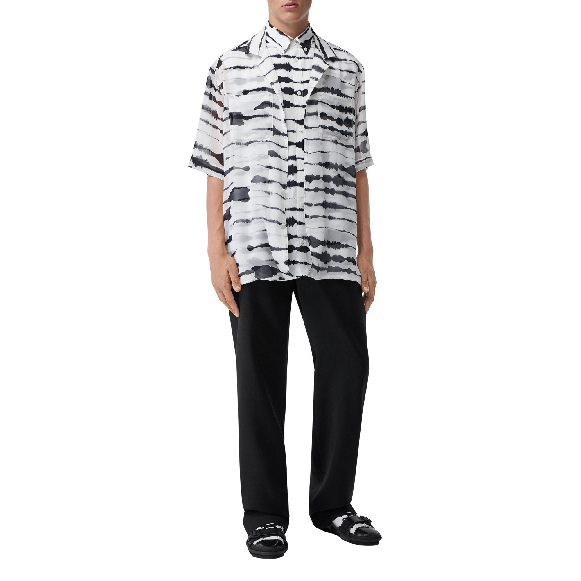 BLACK Pantalon ample en laine avec découpe arrière