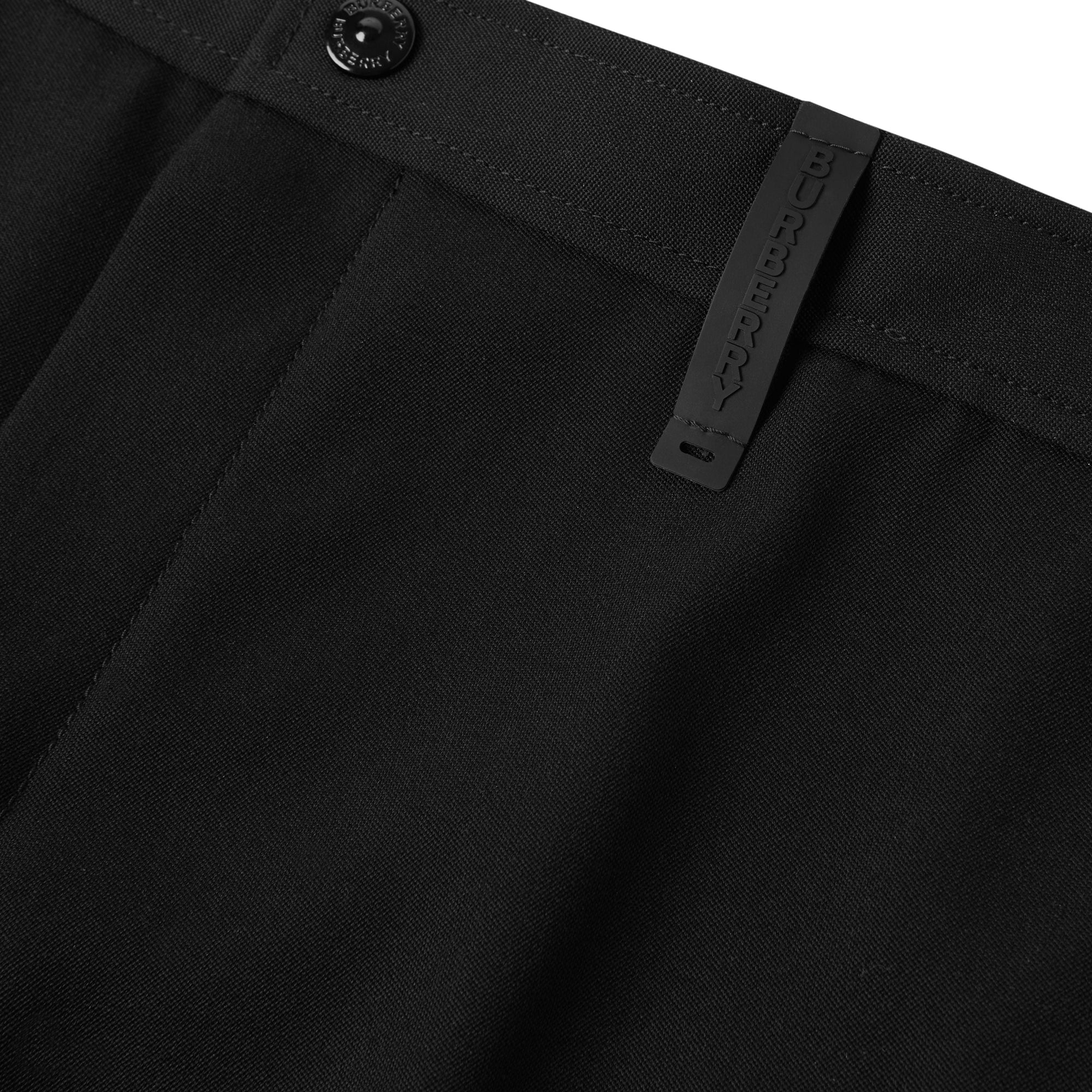 BLACK Pantalon ample en laine avec découpe arrière