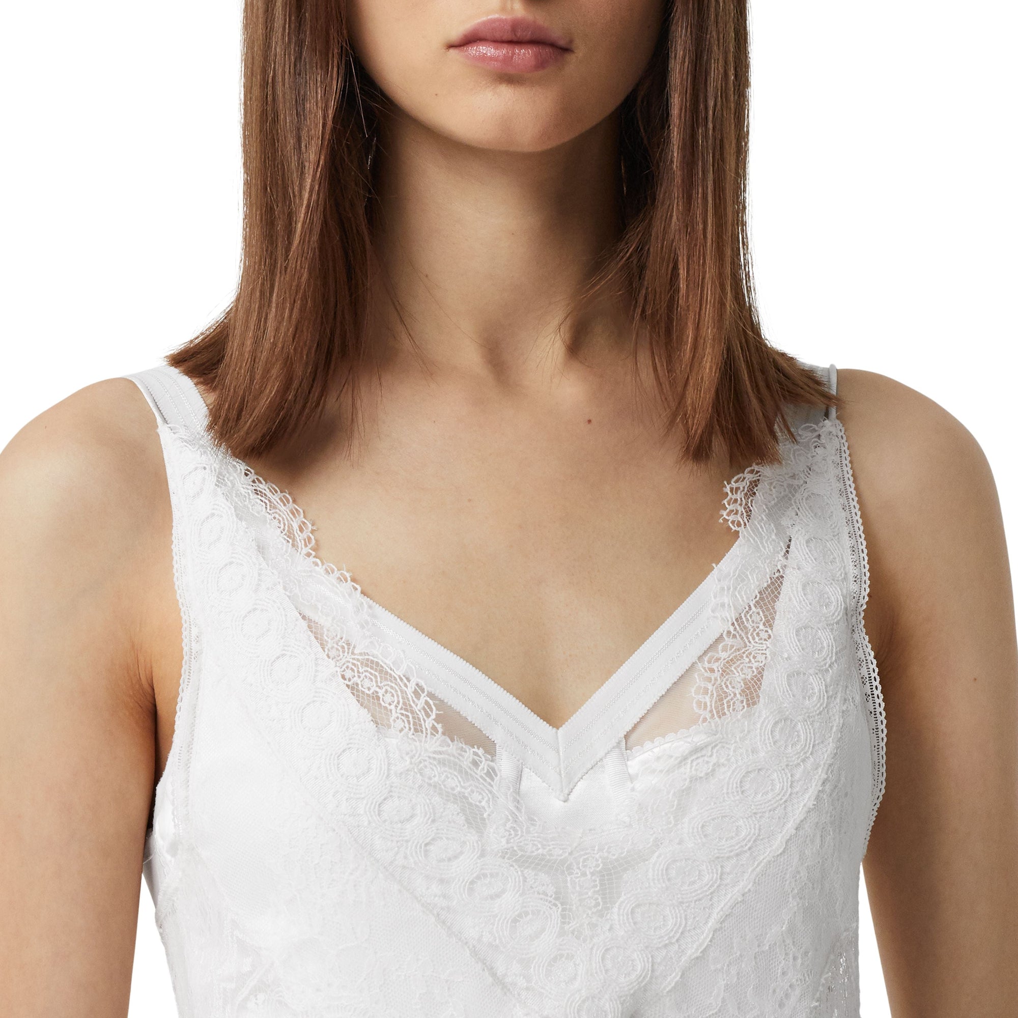 OPTIC WHITE Robe combinaison plissée en résille et soie avec dentelle