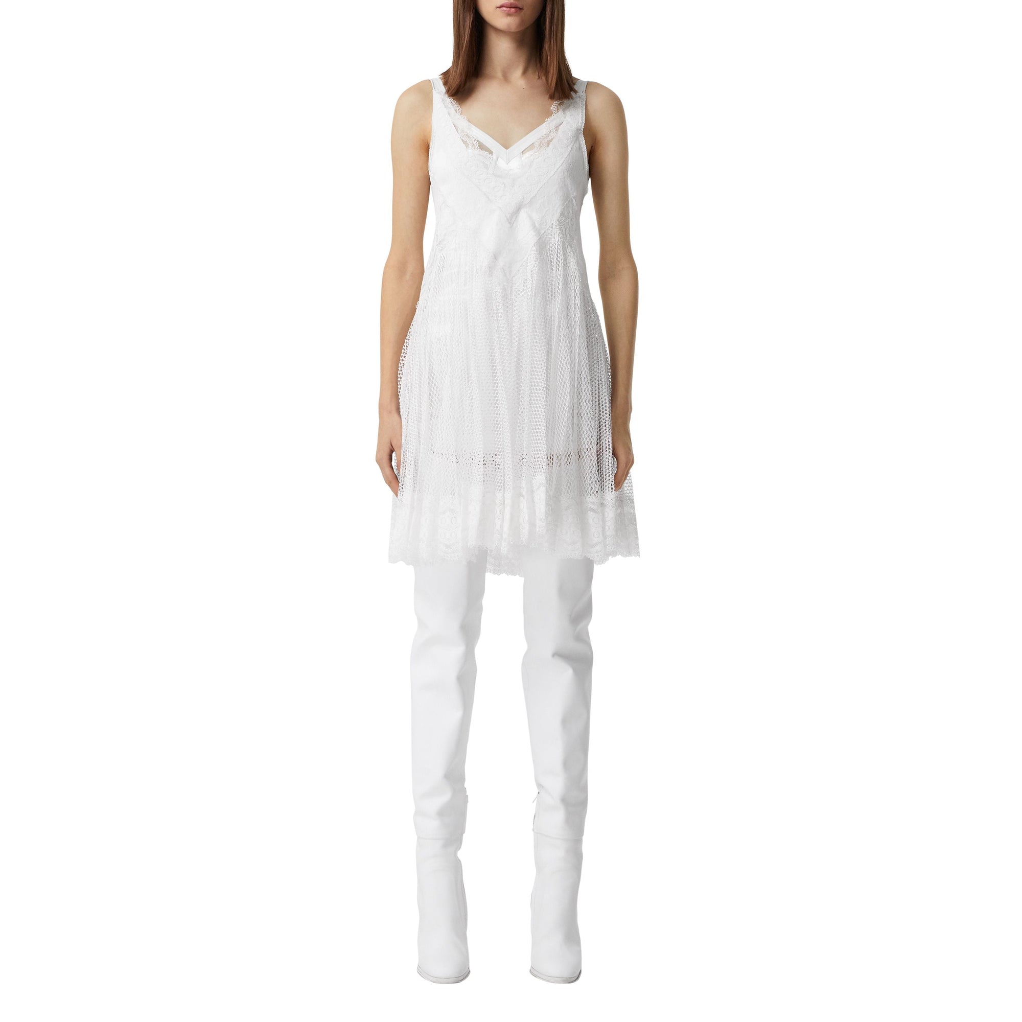 OPTIC WHITE Robe combinaison plissée en résille et soie avec dentelle