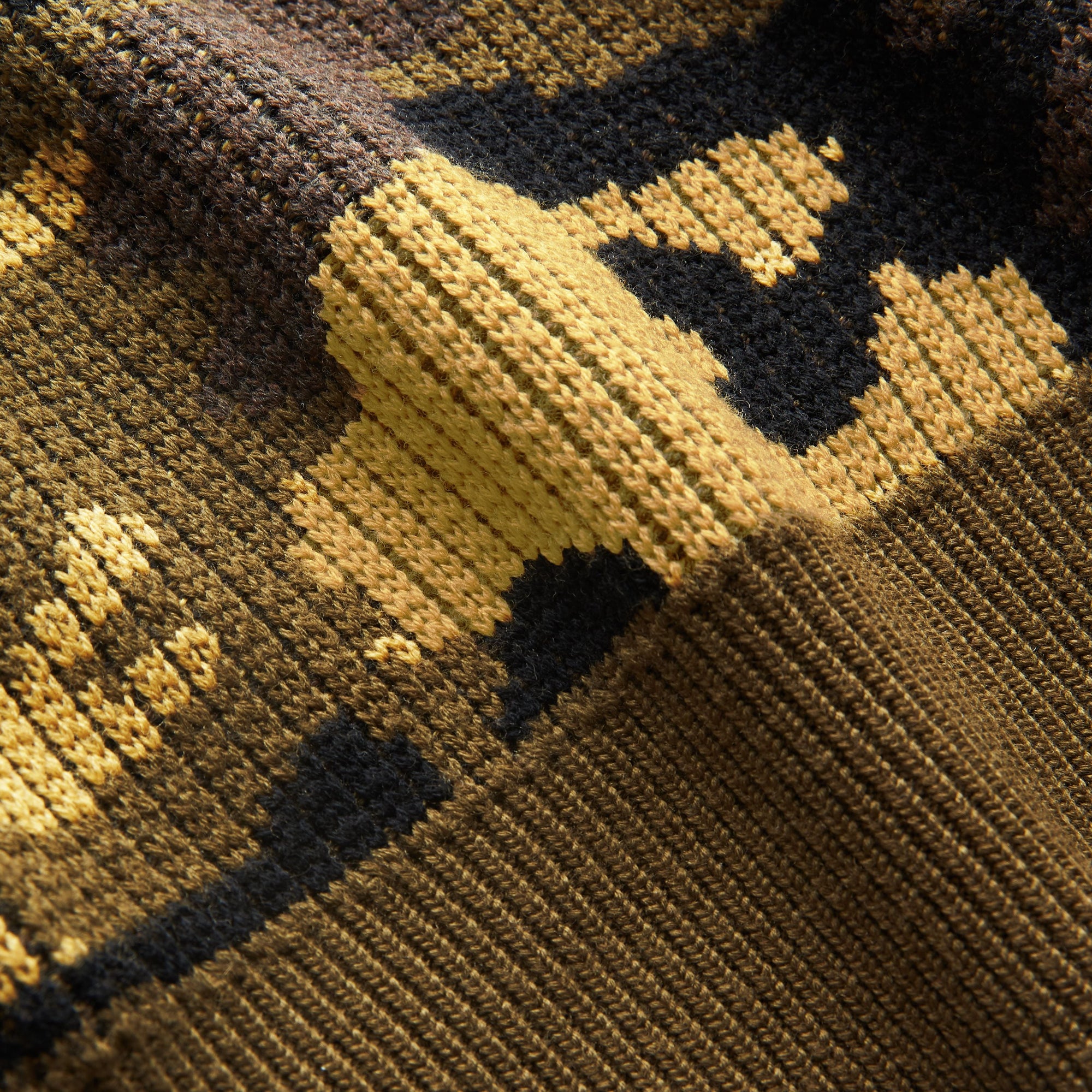 KHAKI GREEN Pull jacquard en laine mérinos à motif camouflage
