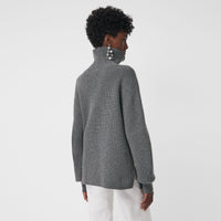 GREY MELANGE Pull à col roulé en laine avec empiècement à imprimé écharpes d'archive