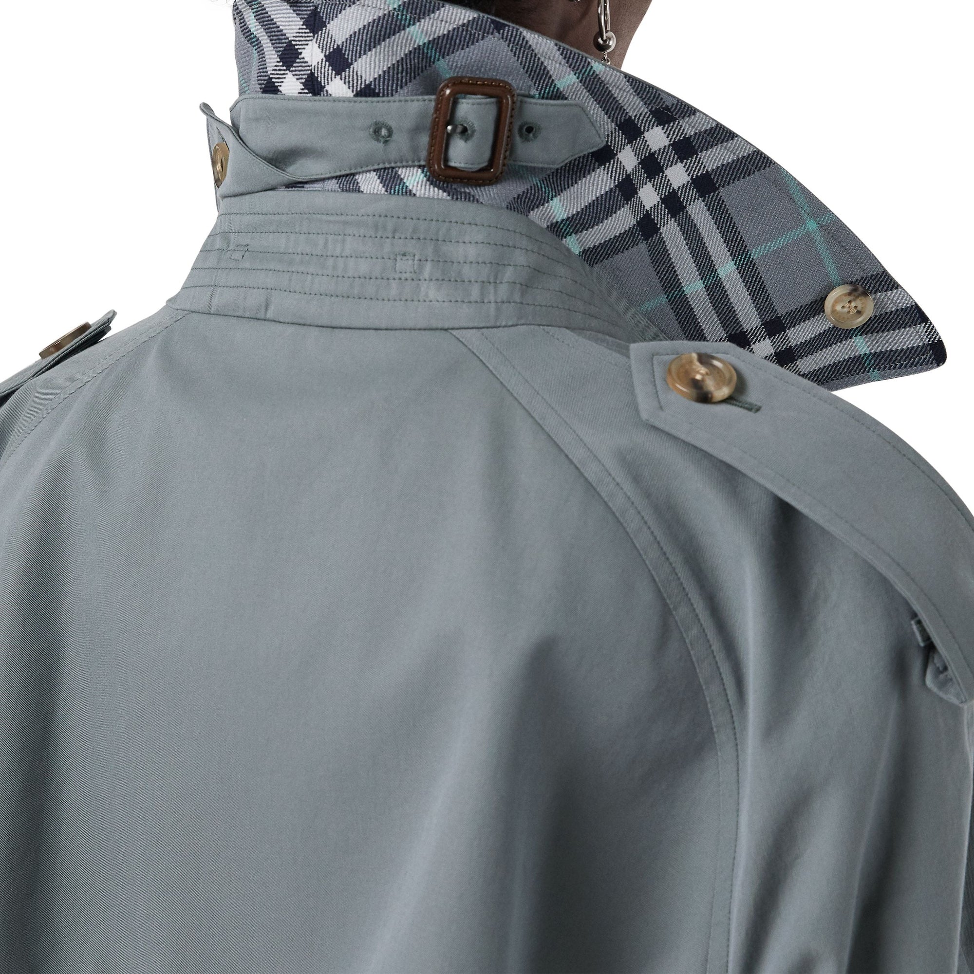 DUSTY BLUE Trench en gabardine tropicale doublé de laine