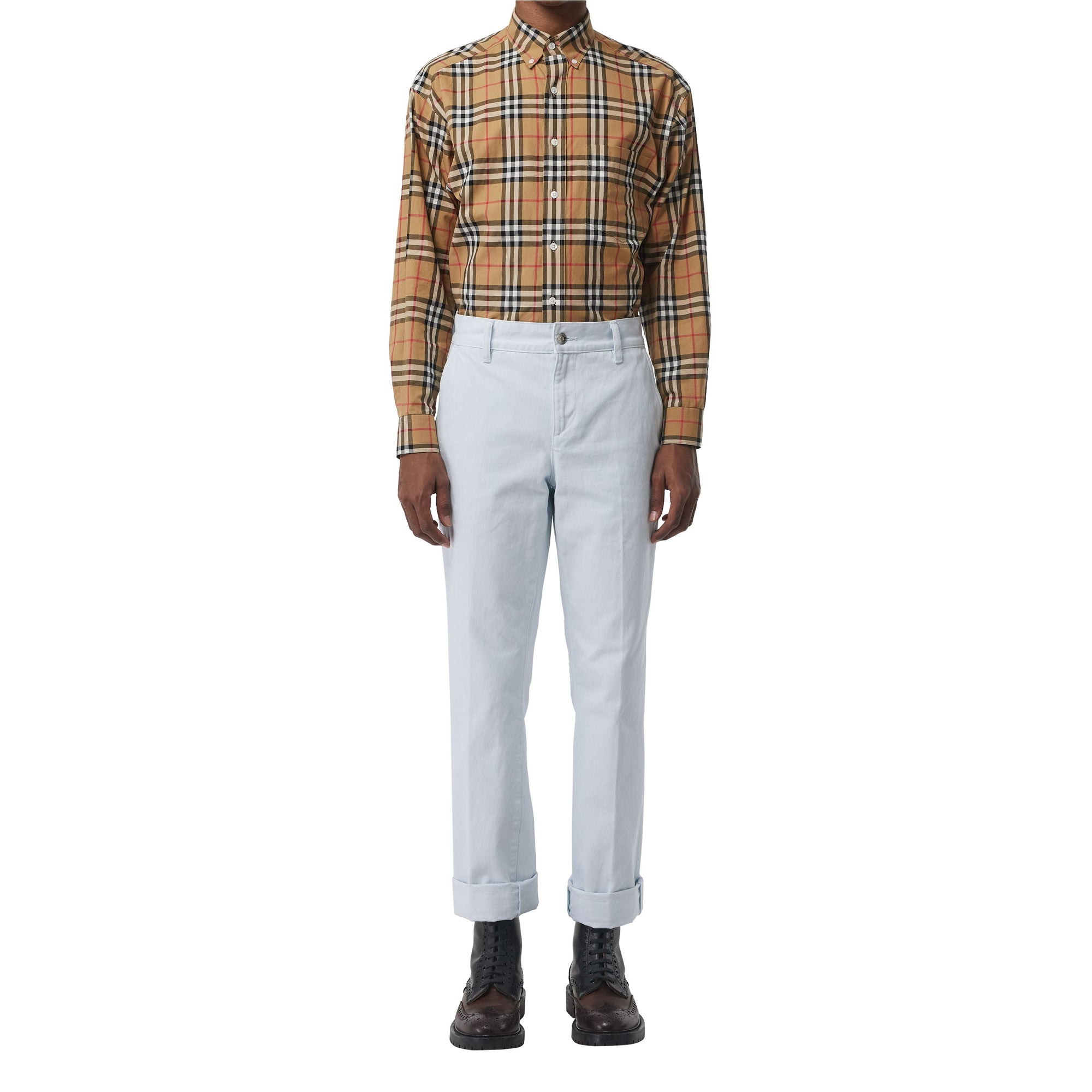 CHALK BLUE Jean casual avec écusson brodé