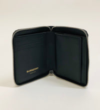 Portefeuille zippé en cuir avec imprimé passeport - Noir