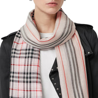 Maxi écharpe en laine et soie avec rayures iconiques et vintage check - Rose albâtre