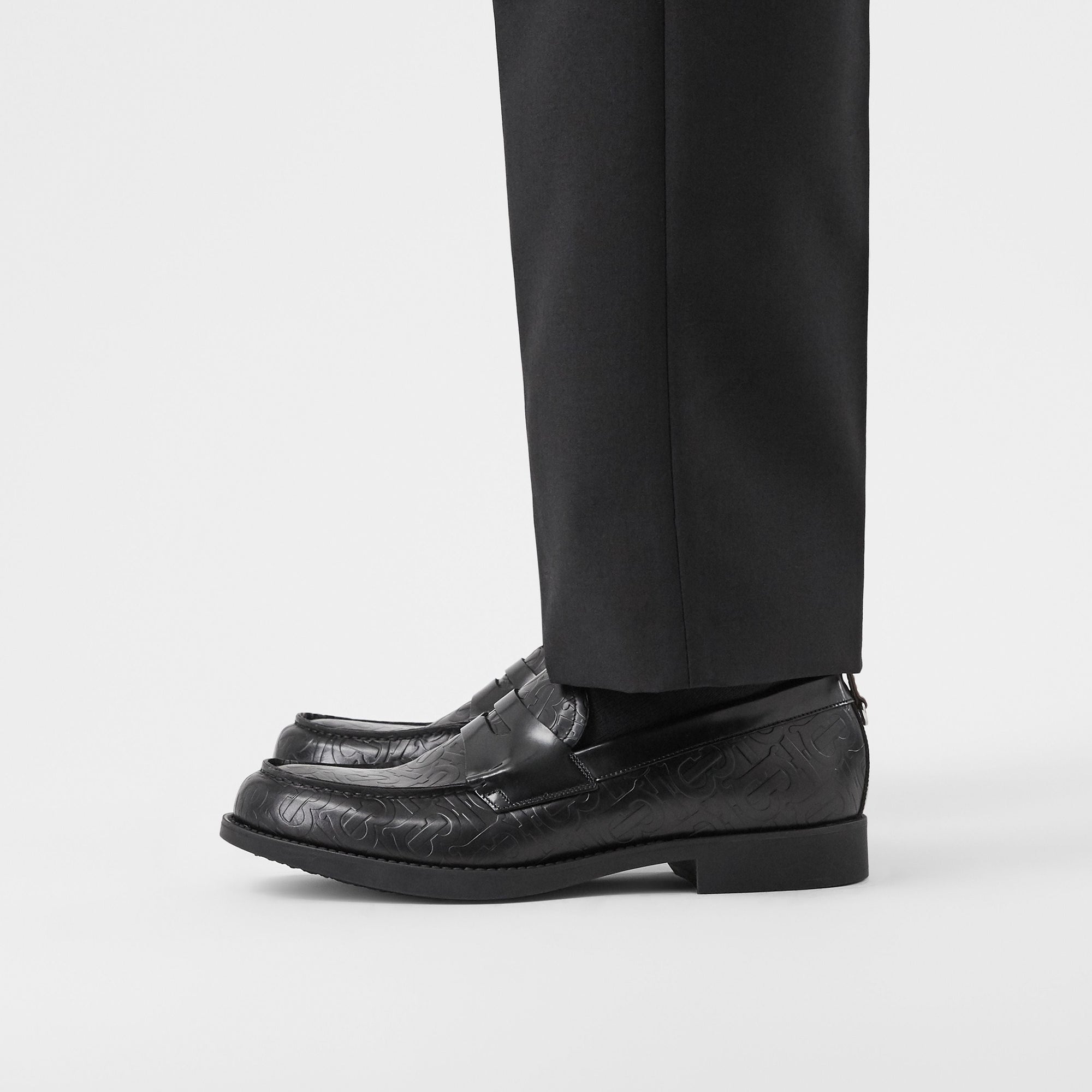 Mocassins en cuir monogram avec boucle en d - Noir