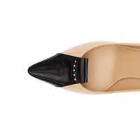 Escarpins en cuir bicolore avec détails richelieu - Rouge nude & noir