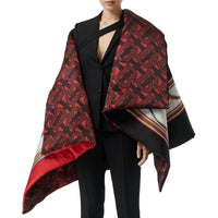 CRIMSON Cape doudoune oversize en satin de soie à imprimé écharpes d'archive
